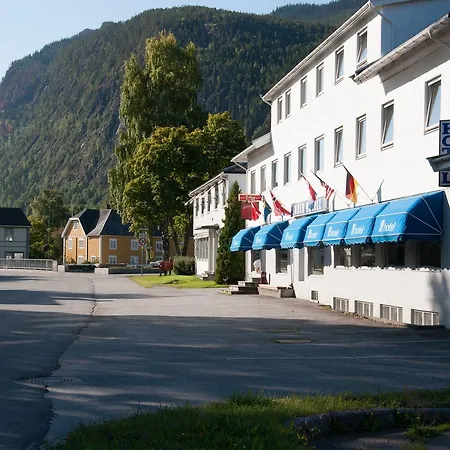 Hotel Thoen 3*